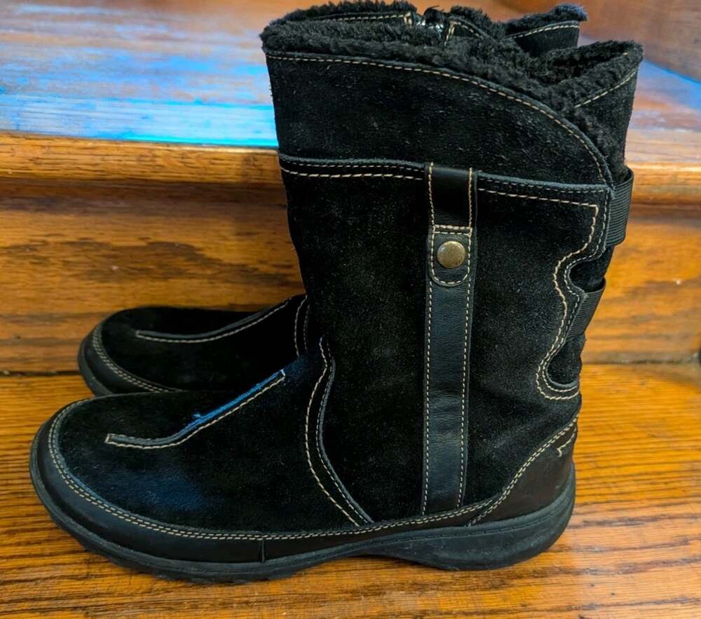 Clarks Bendables Andes Fortune Black Suede Winter Boots Women's Size 8.5W